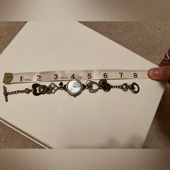 ✨❤️Hearts Abound!❤️✨ Awesome watch from Fireworks with tons of shapes & textures - Picture 8 of 9